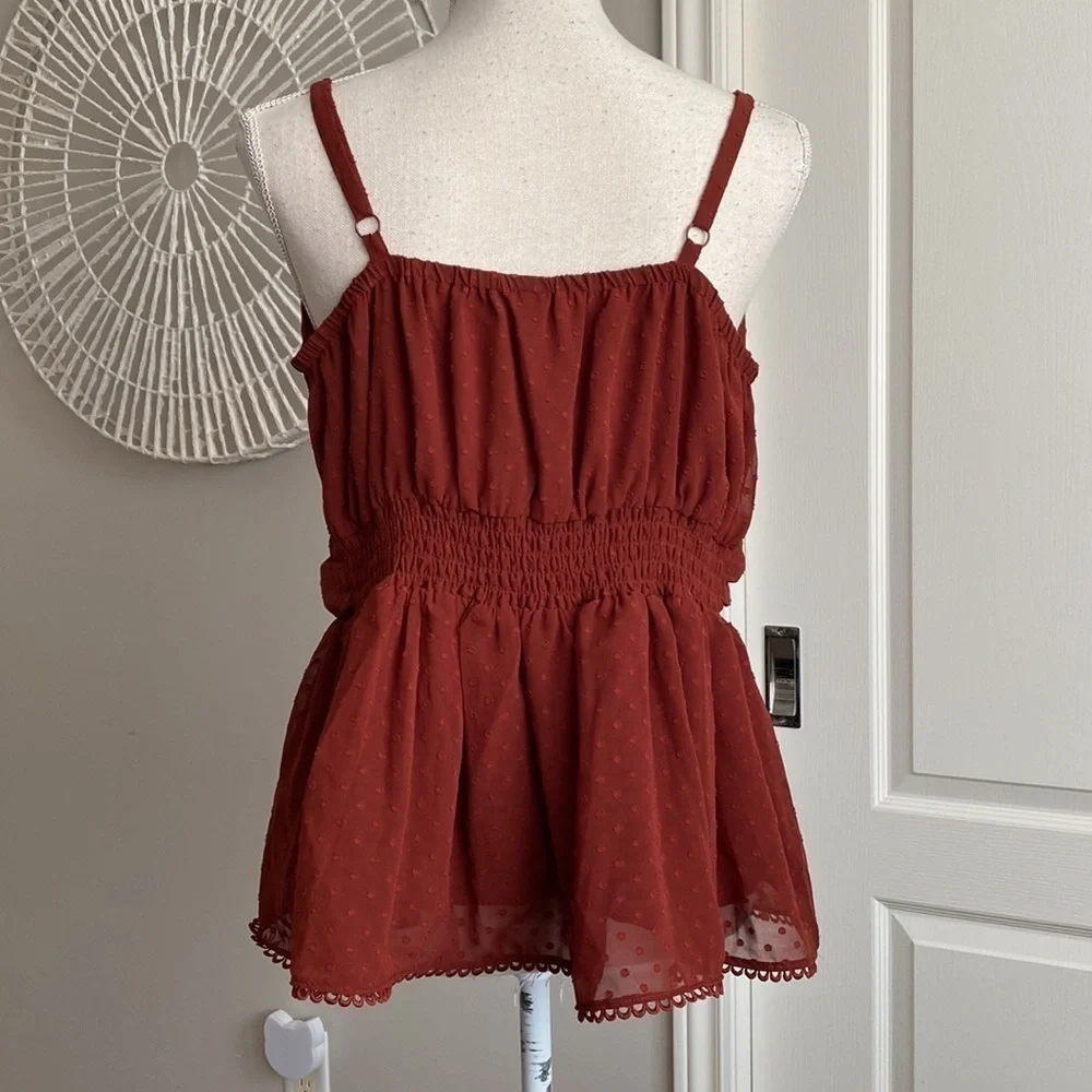 Torrid - Peplum Clip Dot Shirred Bust Lace Trim Top in Brick Red​​​​​​​​​ - Picture 4 of 12